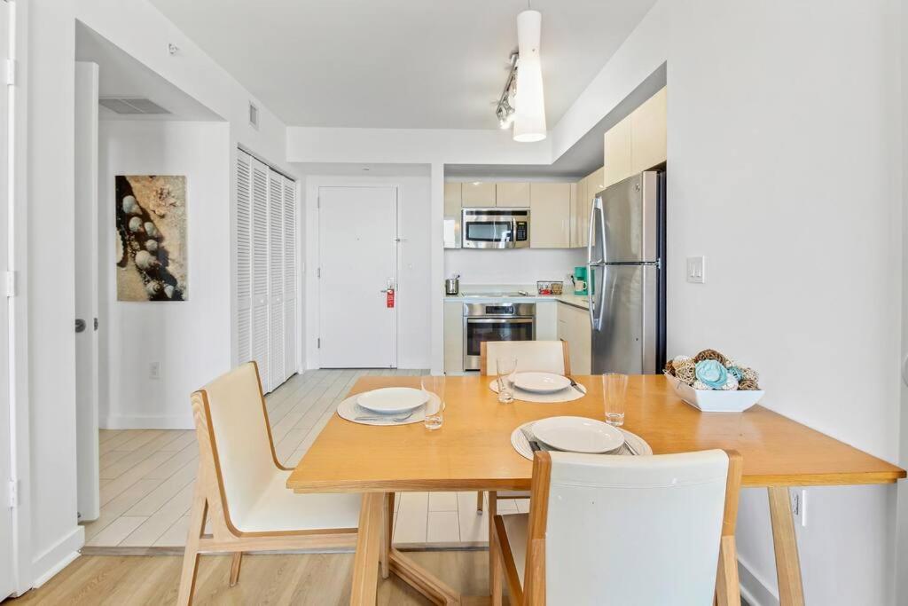 Ocean View 2Br 2Bth Hallandale Beach Miami Ft Lauderdale Exteriör bild