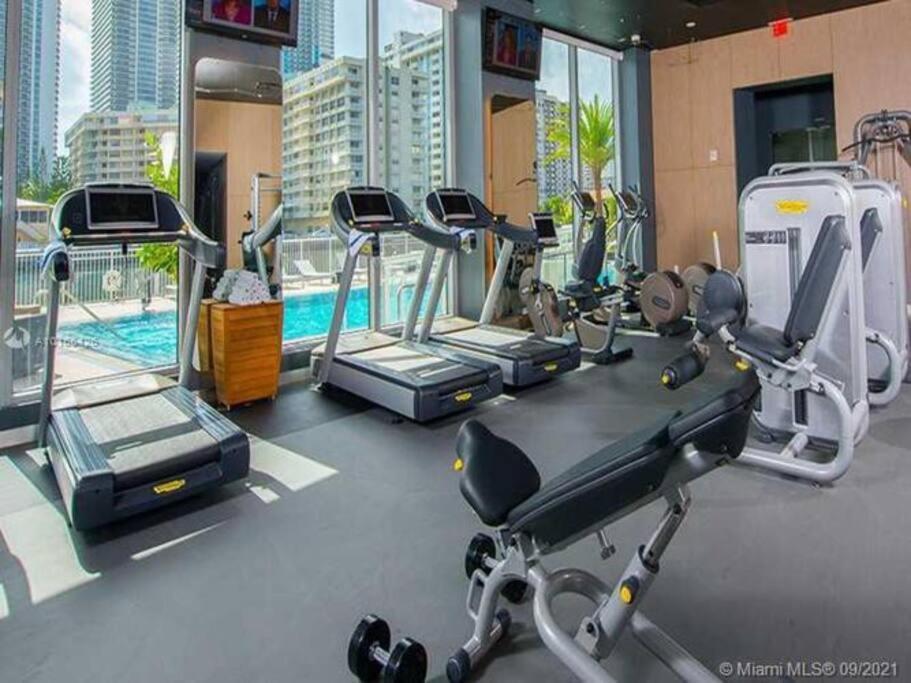 Ocean View 2Br 2Bth Hallandale Beach Miami Ft Lauderdale Exteriör bild