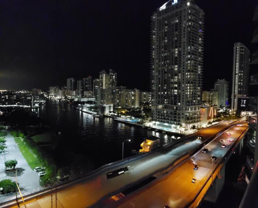 Ocean View 2Br 2Bth Hallandale Beach Miami Ft Lauderdale Exteriör bild